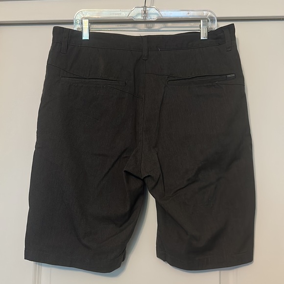 Volcom Shorts - Picture 5 of 8